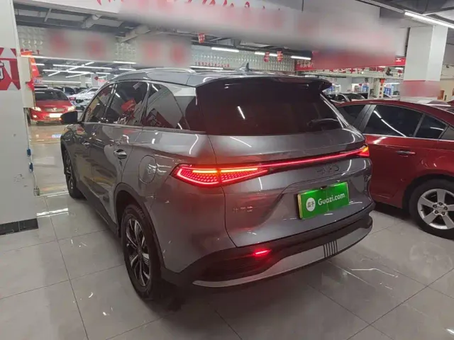 BYD Seal 05 DM-i — Фото автомобиля 4