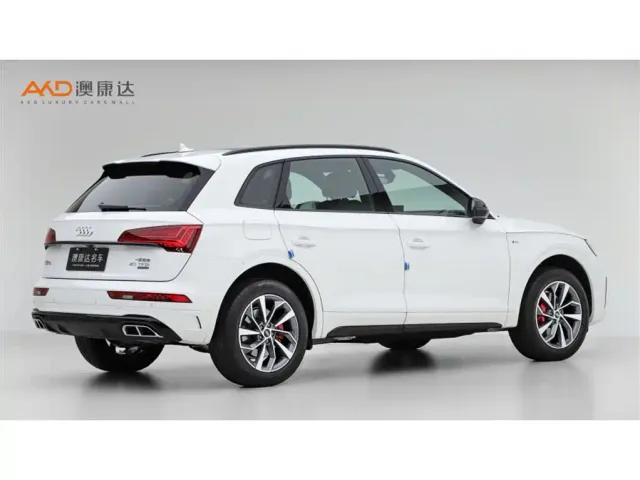 Audi Q5L — Фото автомобиля 3