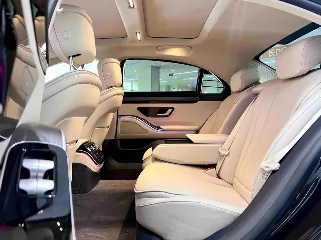 Mercedes-Benz S-Class — Фото автомобиля 9
