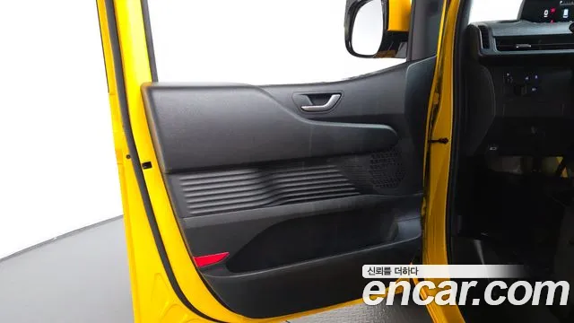 Hyundai Staria — Фото автомобиля 14
