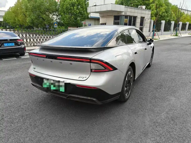 Xpeng P7+ — Фото автомобиля 8