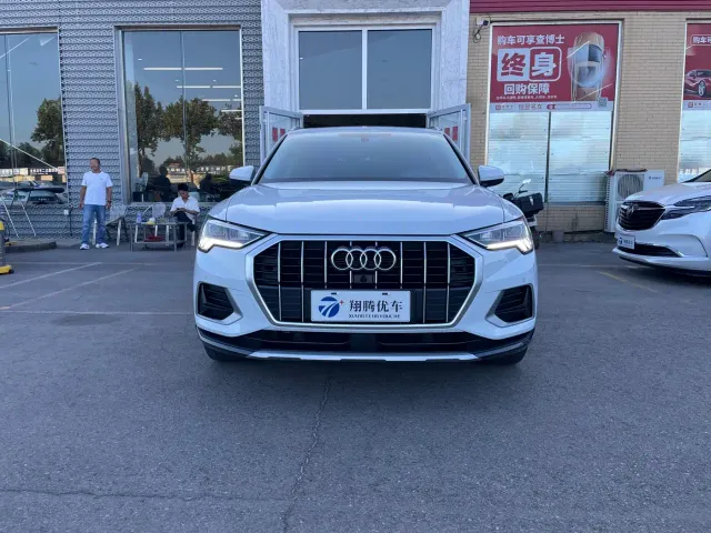 Audi Q3 — Фото автомобиля 2