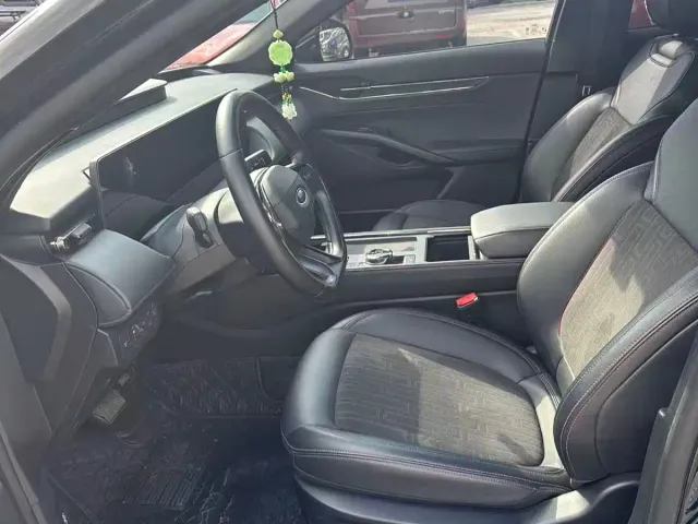 Ford Mondeo — Фото автомобиля 6