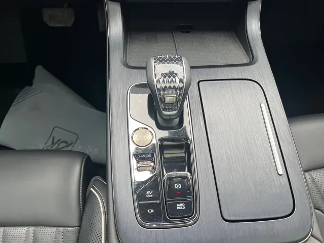 GAC Trumpchi GS8 — Фото автомобиля 10
