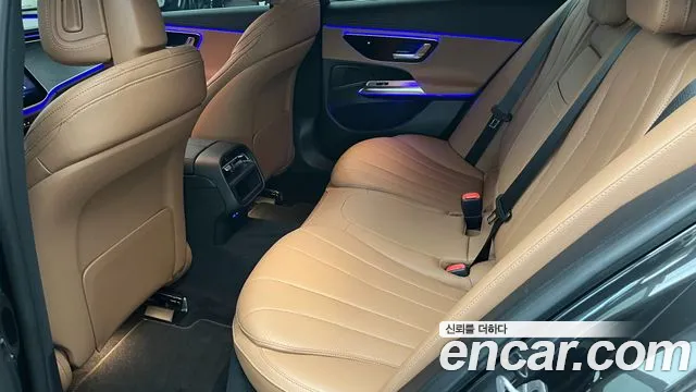 Mercedes-Benz E-Class W214 — Фото автомобиля 11