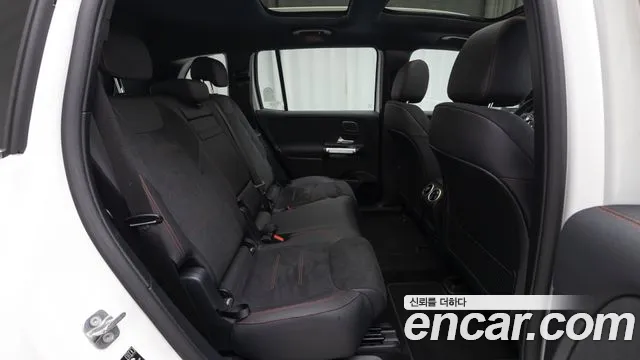 Mercedes-Benz EQB X243 — Фото автомобиля 10