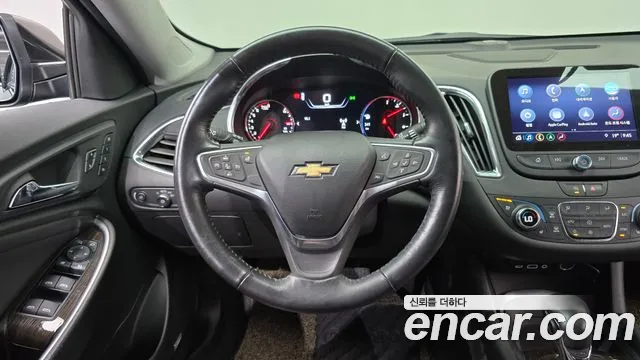 Chevrolet Malibu — Фото автомобиля 15
