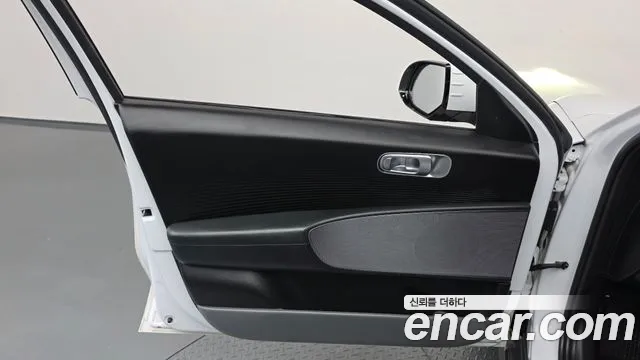 Hyundai Ioniq 6 — Фото автомобиля 13
