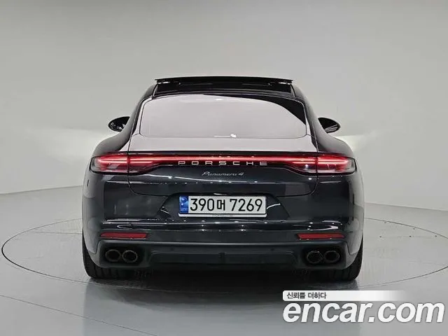 Porsche Panamera — Фото автомобиля 3