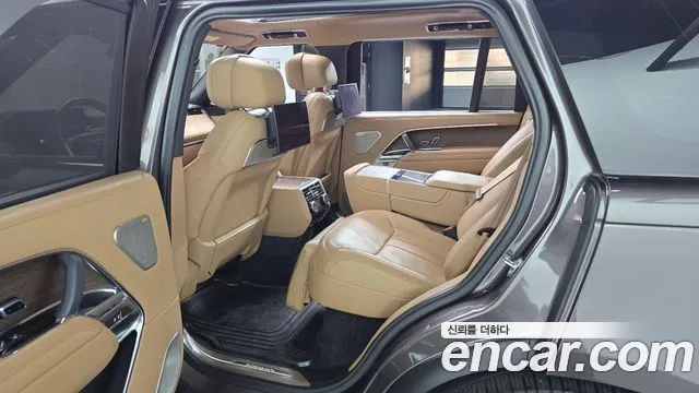 Land Rover Range Rover Generation 5 — Фото автомобиля 11