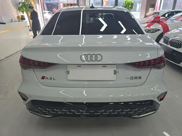Audi A3 — Фото автомобиля 5