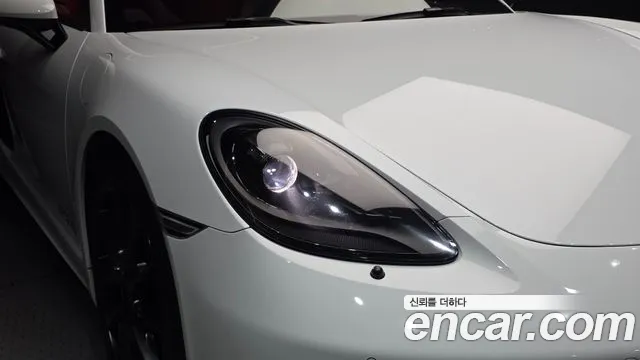 Porsche 718 — Фото автомобиля 7