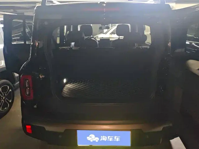 Baojun Yep Plus — Фото автомобиля 4