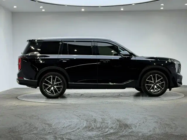 GAC Trumpchi GS8 — Фото автомобиля 4