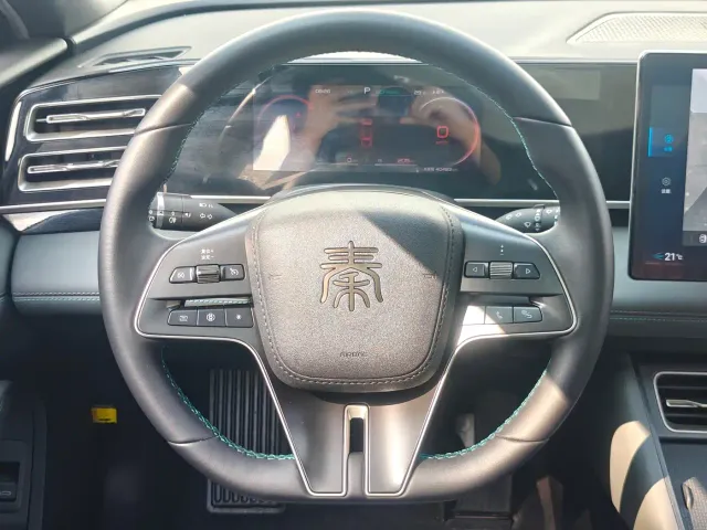 BYD Qin L — Фото автомобиля 14