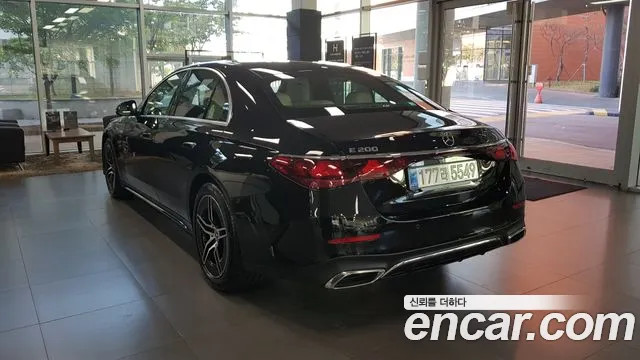 Mercedes-Benz E-Class W214 — Фото автомобиля 7