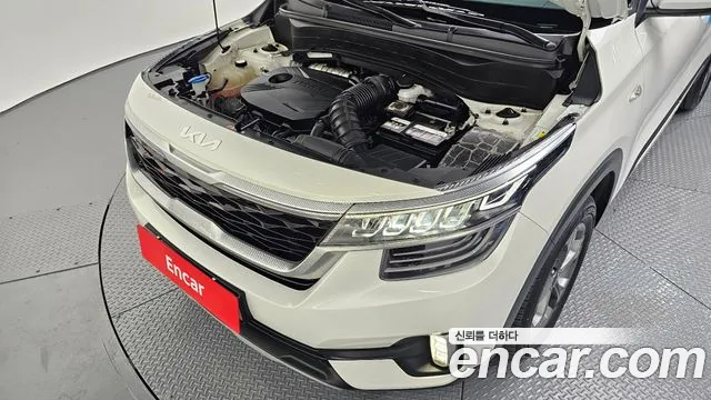 Kia Seltos Seltos Бензин 1.6 турбо 2WD — Фото автомобиля 6