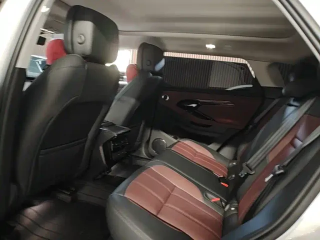 Land Rover Range Rover Evoque — Фото автомобиля 16
