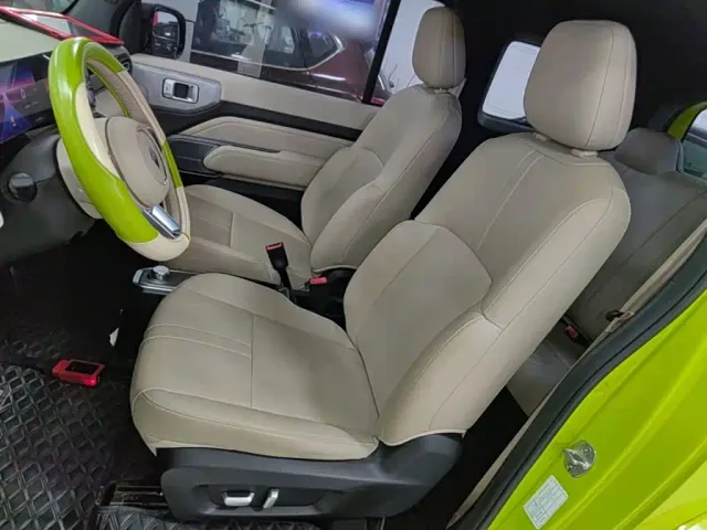 Baojun Yep — Фото автомобиля 14