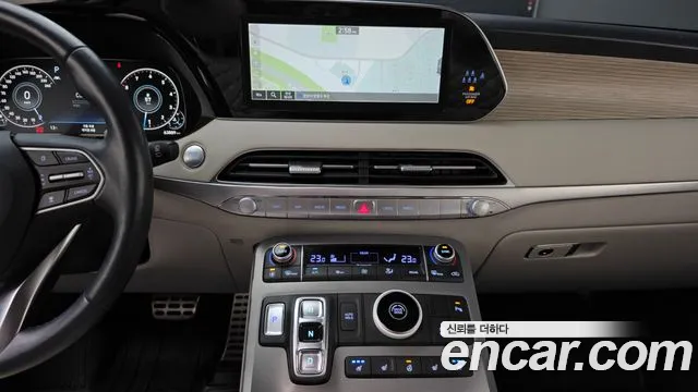 Hyundai Palisade Palisade Бензин 3.8 2WD — Фото автомобиля 16