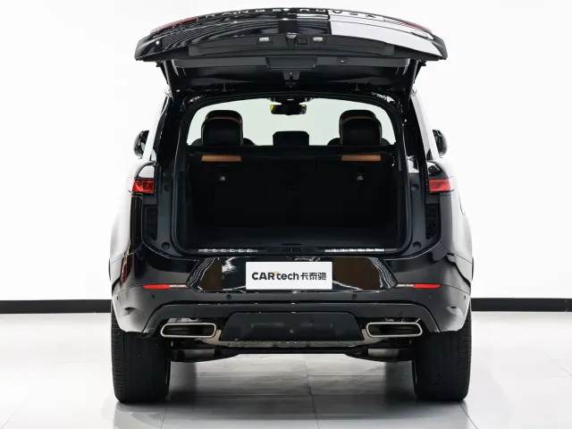 Land Rover Range Rover Sport — Фото автомобиля 13