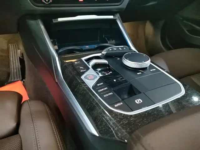 BMW 3 Series — Фото автомобиля 13