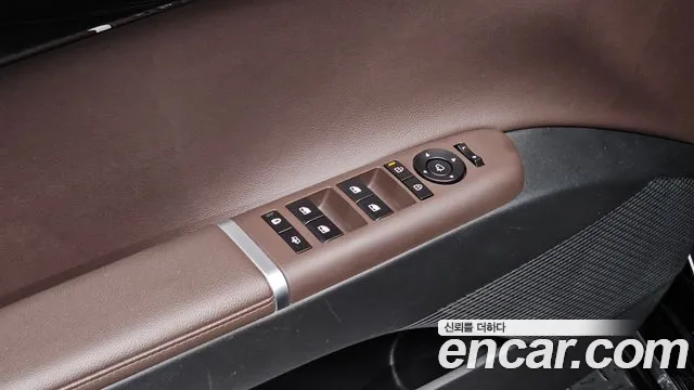 Hyundai Grandeur Grandeur (GN7) — Фото автомобиля 15