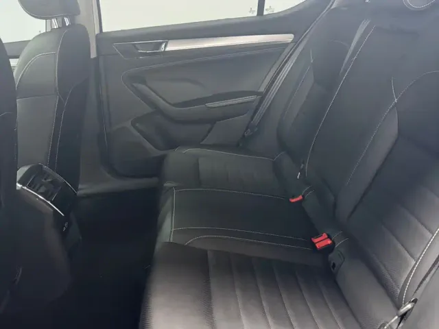 Skoda Superb — Фото автомобиля 15