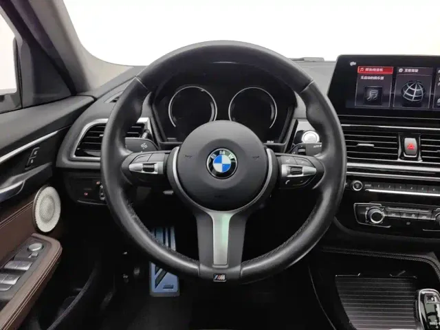 BMW 1 Series — Фото автомобиля 11