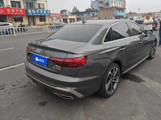 Audi A4L — Фото автомобиля 3