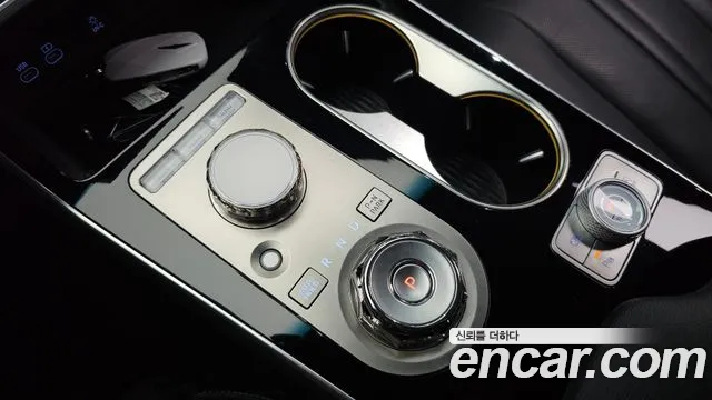 Genesis GV80 2.5T Бензин AWD — Фото автомобиля 6
