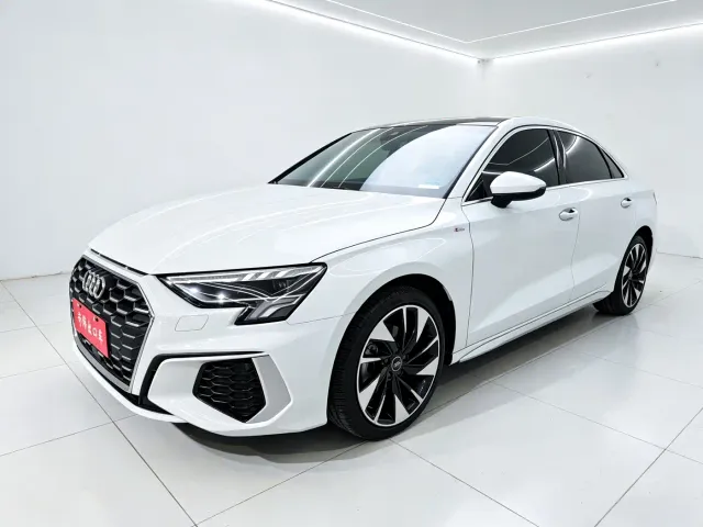 Фотография автомобиля — Audi A3