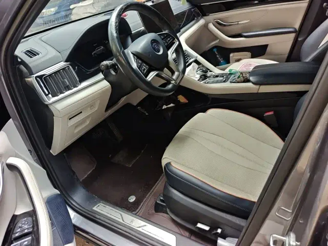 BYD Song PLUS — Фото автомобиля 13