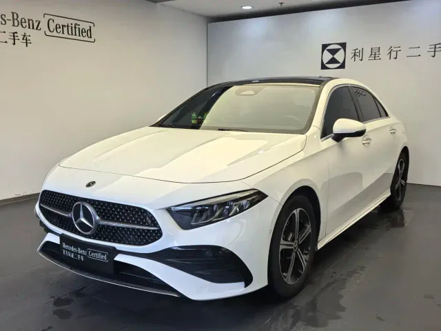 Фотография автомобиля — Mercedes-Benz A-Class