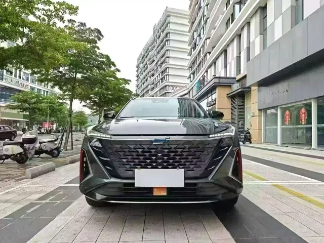 Changan Z6 — Фото автомобиля 2