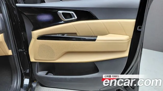 Kia Canival Carnival 4 поколение Бензин 9 мест Signature — Фото автомобиля 25