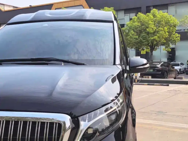 Mercedes-Benz Mercedes-Benz V-Class 2022 V 260 L Long Wheelbase Luxury Edition — Фото автомобиля 23