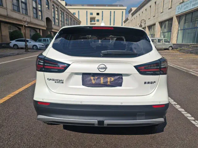 Nissan Qashqai — Фото автомобиля 18