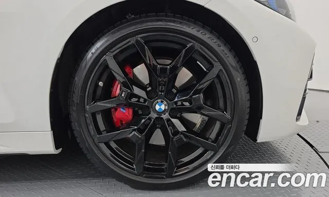 BMW 4 Series G22 — Фото автомобиля 6