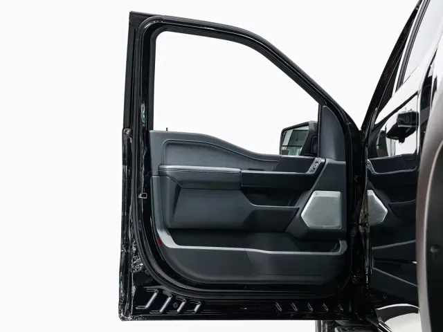 Ford F-150 Raptor — Фото автомобиля 8