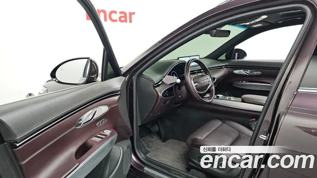Genesis GV70 2.5T Бензин AWD — Фото автомобиля 10