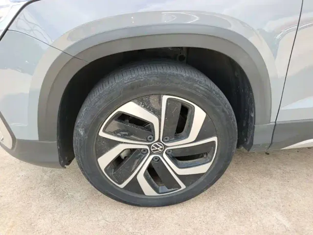 Volkswagen Tharu — Фото автомобиля 24