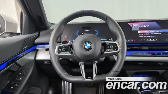 BMW 5-Series — Фото автомобиля 12