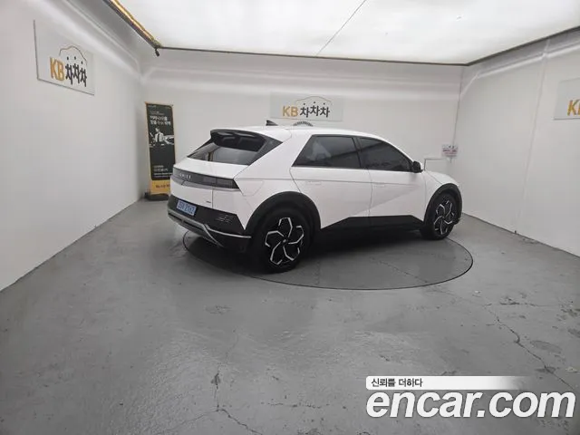 Hyundai Ioniq 5 — Фото автомобиля 4