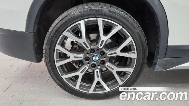 BMW X1 — Фото автомобиля 5
