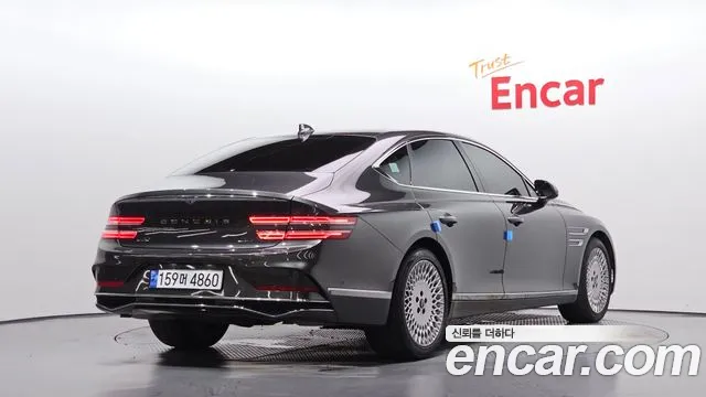 Genesis G80 Бензин 2.5 турбо AWD — Фото автомобиля 2
