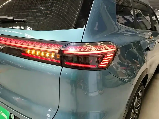 Chery Tiggo 8 PLUS C-DM — Фото автомобиля 7