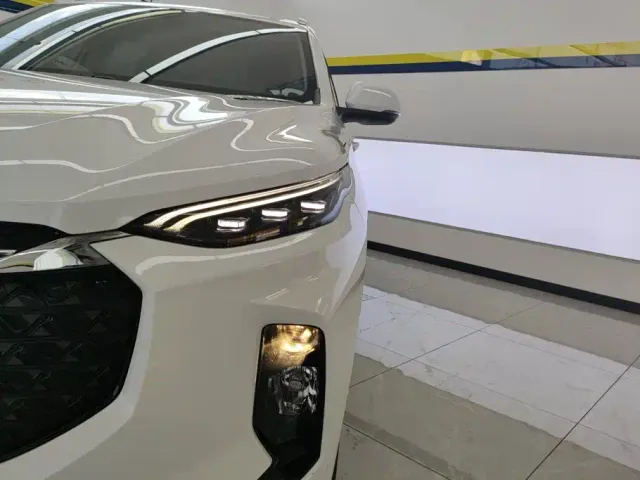 Maxus D60 — Фото автомобиля 5