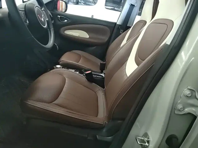 Wuling Bingo — Фото автомобиля 14