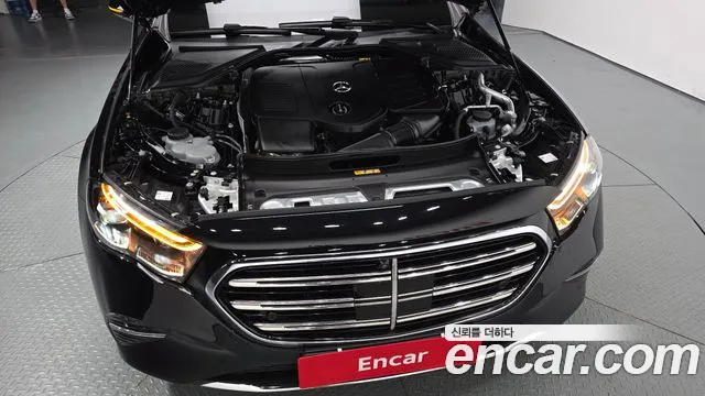 Mercedes-Benz E-Class E-класс W214 E300 4MATIC Exclusive — Фото автомобиля 6